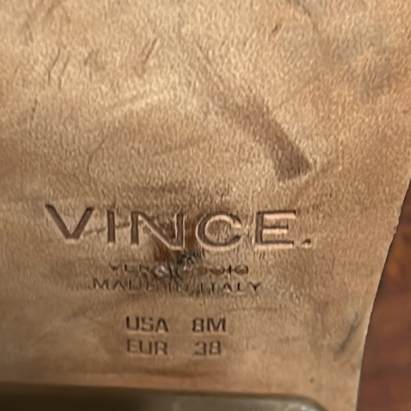 Vince Haley Black Leather Block Wood Heels Size 8 - Picture 8 of 9